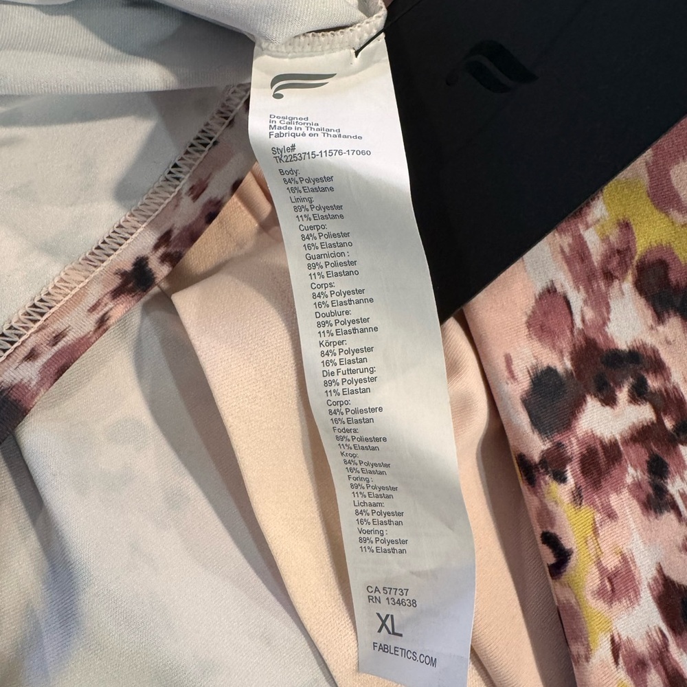 Fabletics Bra Tank Bundle set 3 - Picture 4 of 9